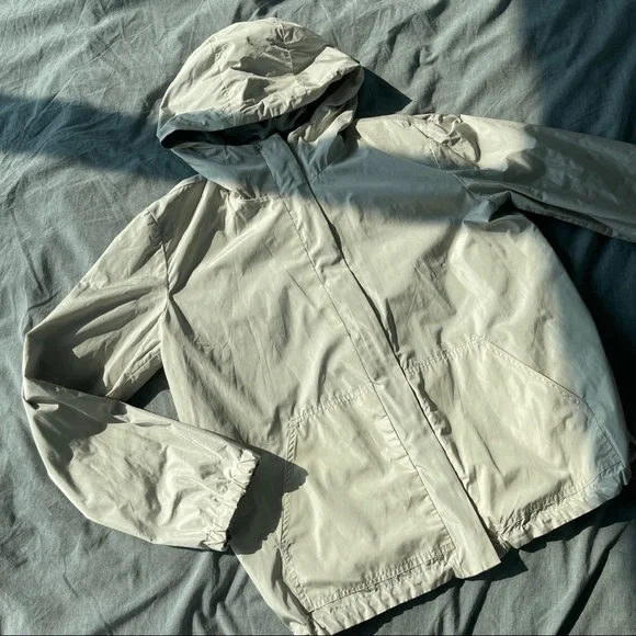 Maxmara Weekend Reversible double sided metallic jacket insert - Picture 2 of 7